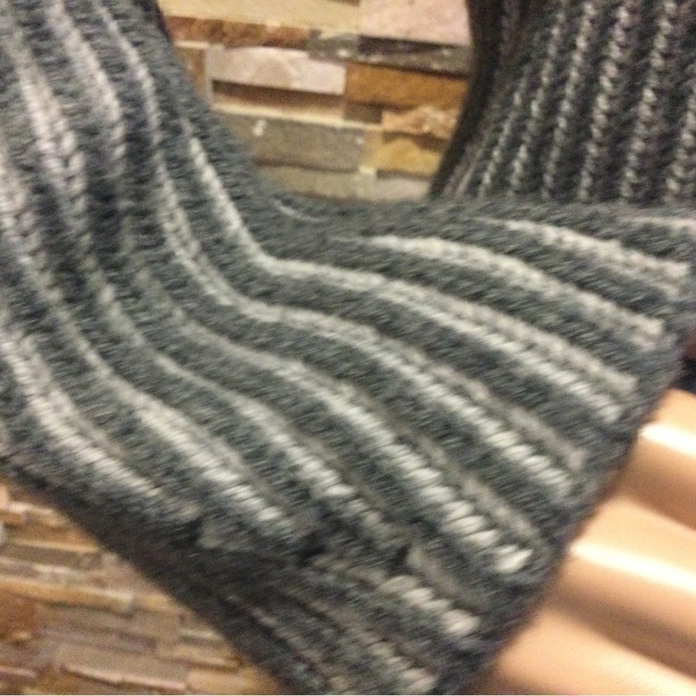 NAADAM Sweater  - Picture 9 of 10